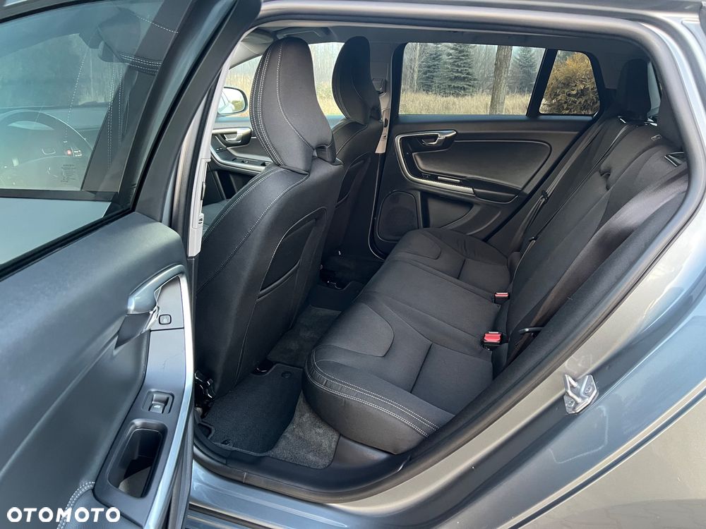 Volvo V60 - 26