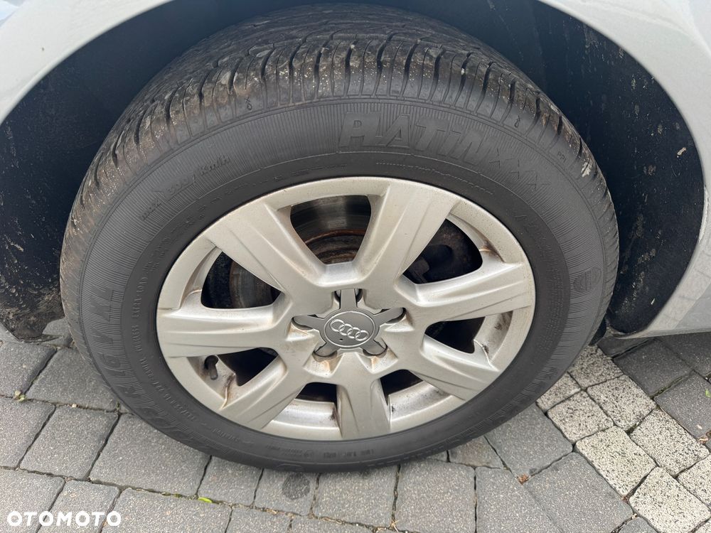 Audi A4 Avant 2.0 TDI DPF Attraction - 15