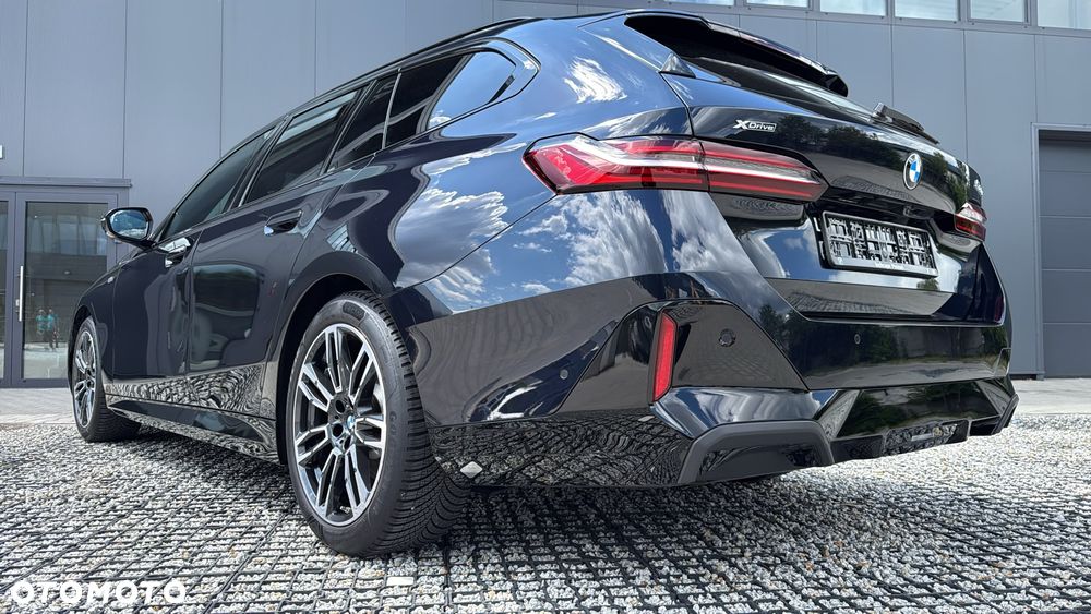 BMW Seria 5 520d xDrive - 18
