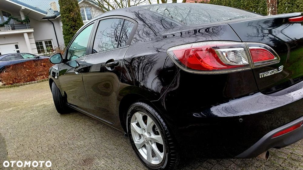Mazda 3 1.6 Exclusive - 2