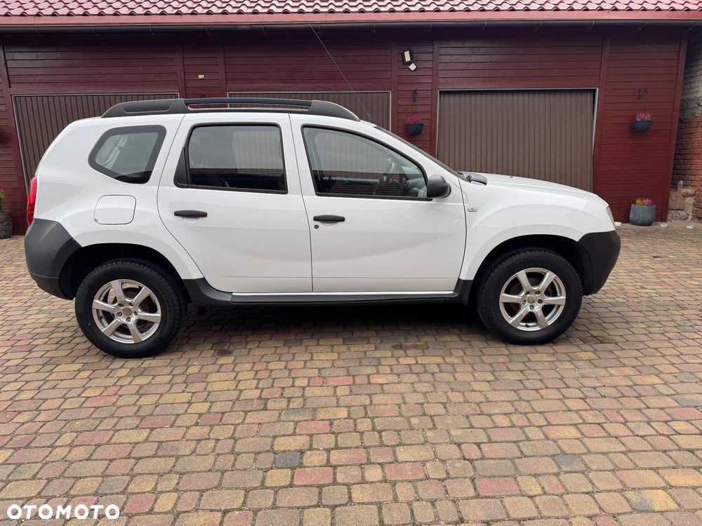 Dacia Duster 1.6 16V 4x2 - 9
