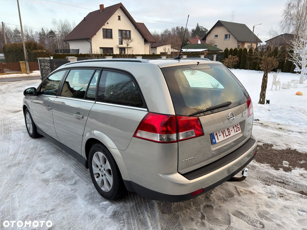Opel Vectra - 2