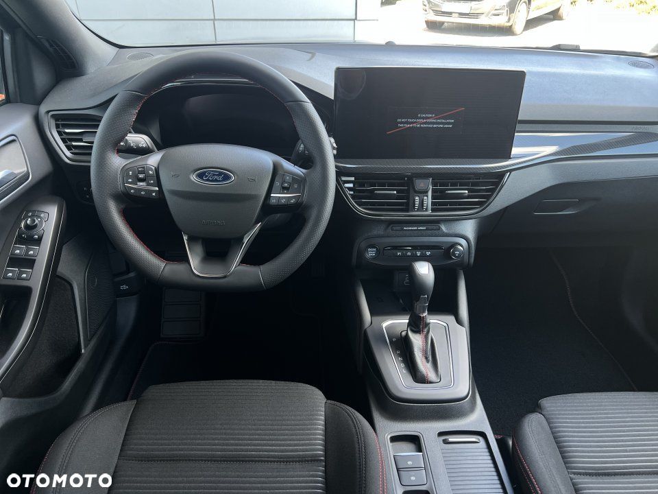Ford Focus - 10