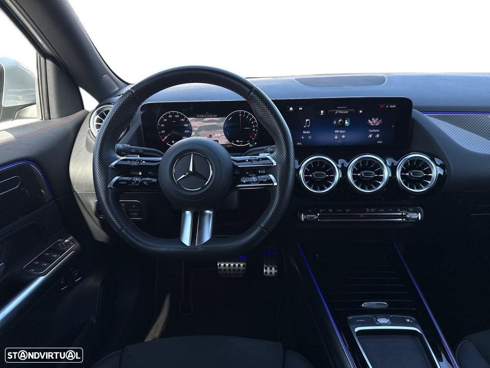 Mercedes-Benz GLA 250 e AMG Line - 13