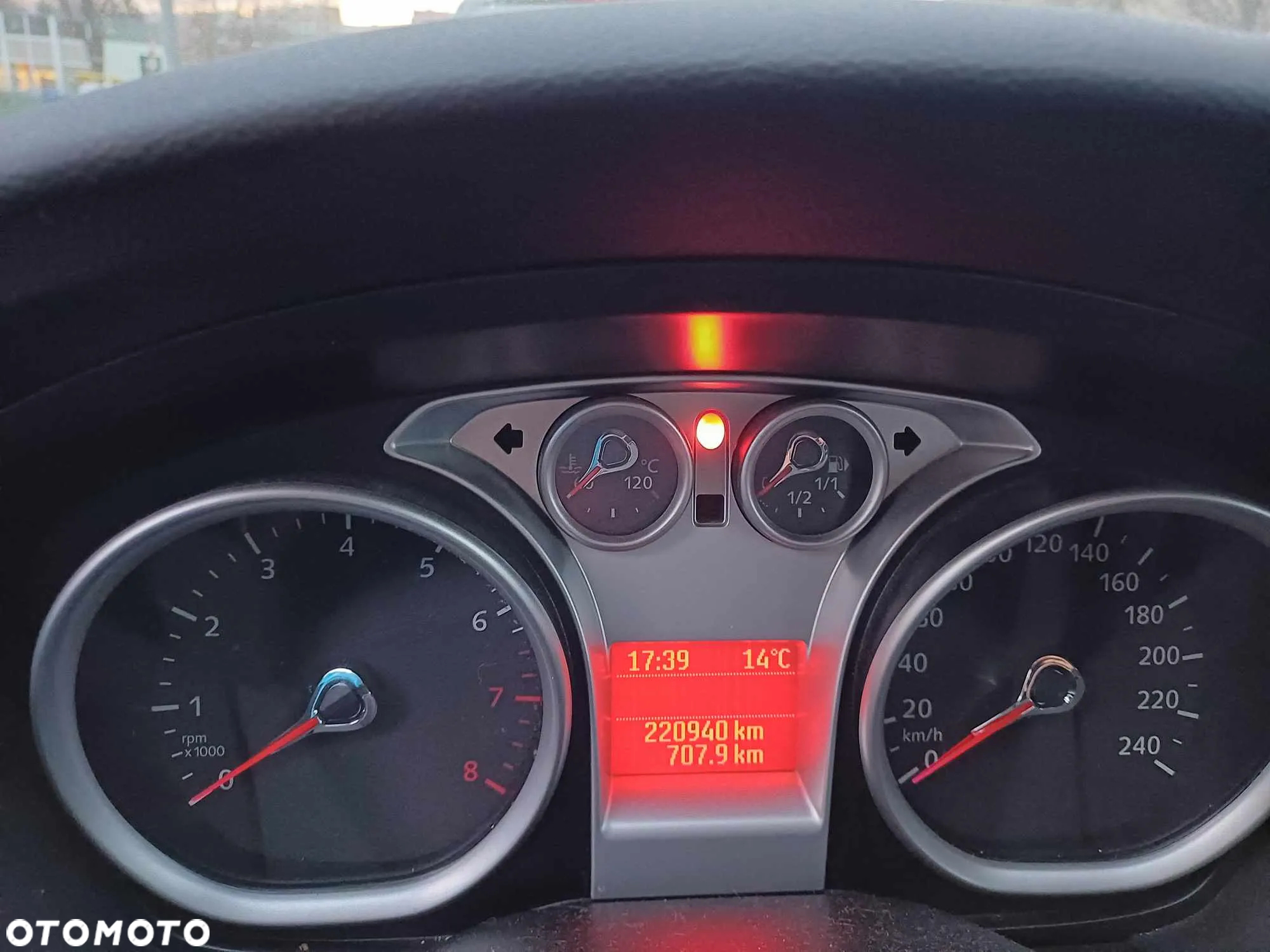 Ford Focus 1.6 16V Silver Magic - 17