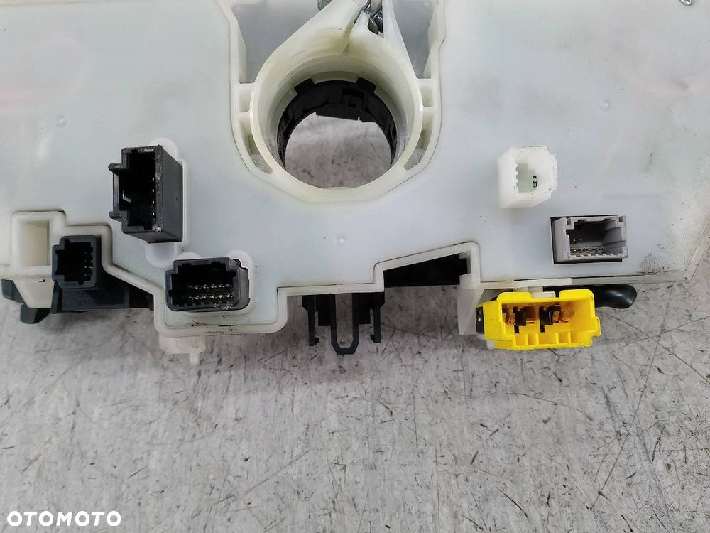 PRZEŁĄCZNIK ZESPOLONY RENAULT SCENIC III 255670019R-B 1.4 TCE - 3