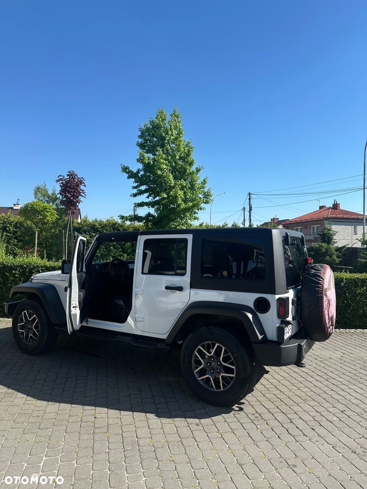 Jeep Wrangler - 6