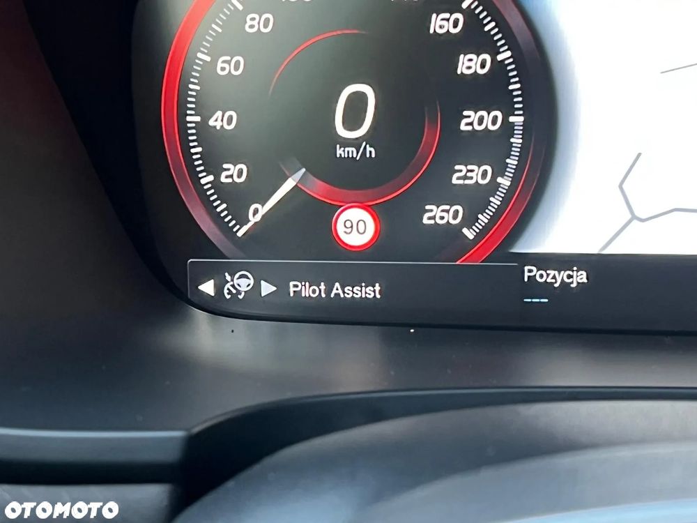 Volvo V90 Cross Country - 25