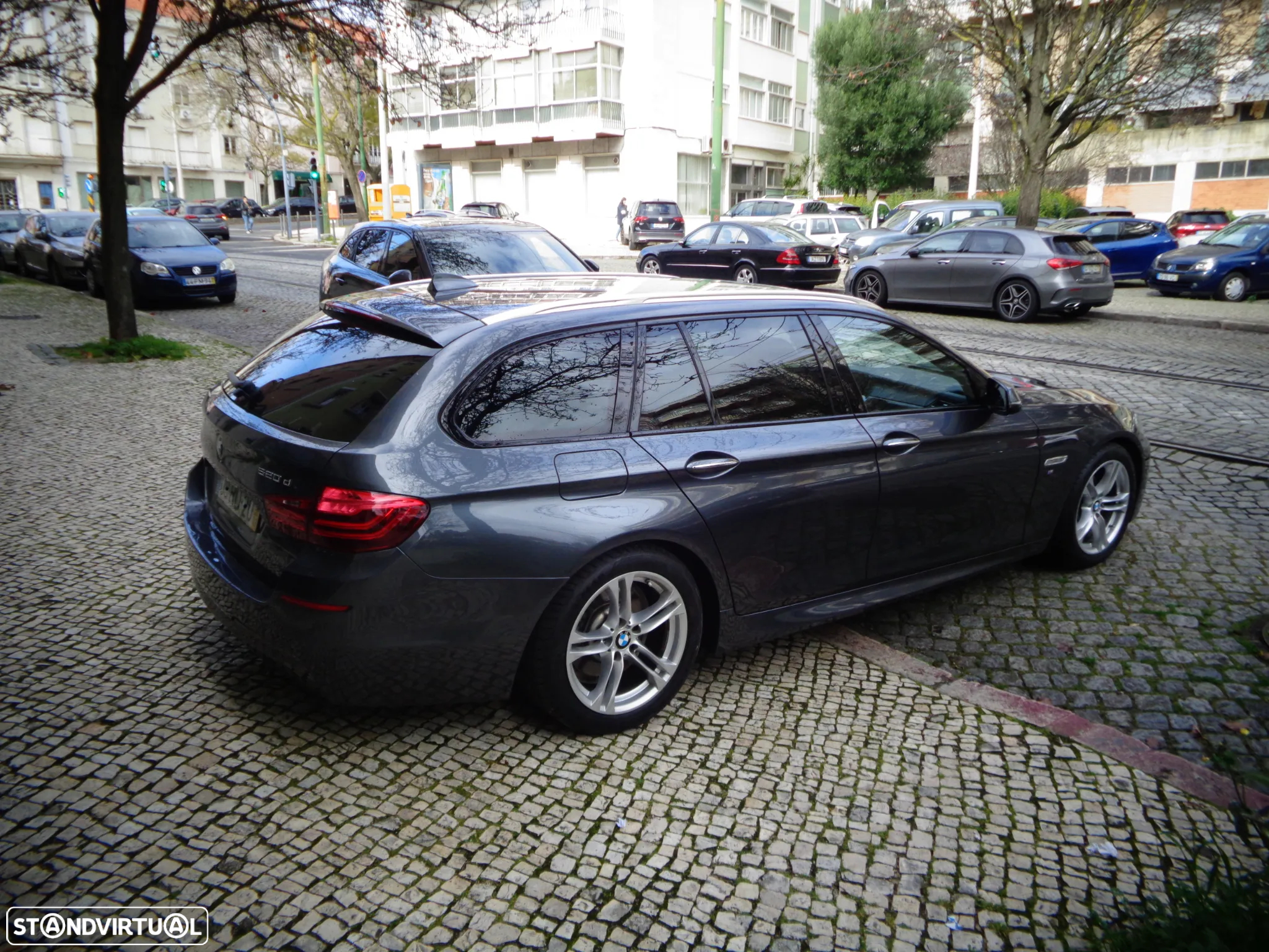 BMW 520 d Pack M Auto - 11