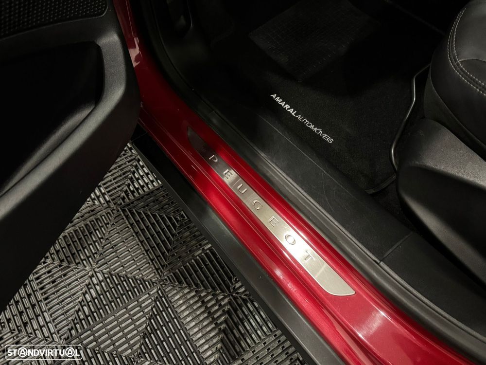 Peugeot 2008 1.6 BlueHDi Crossway - 55