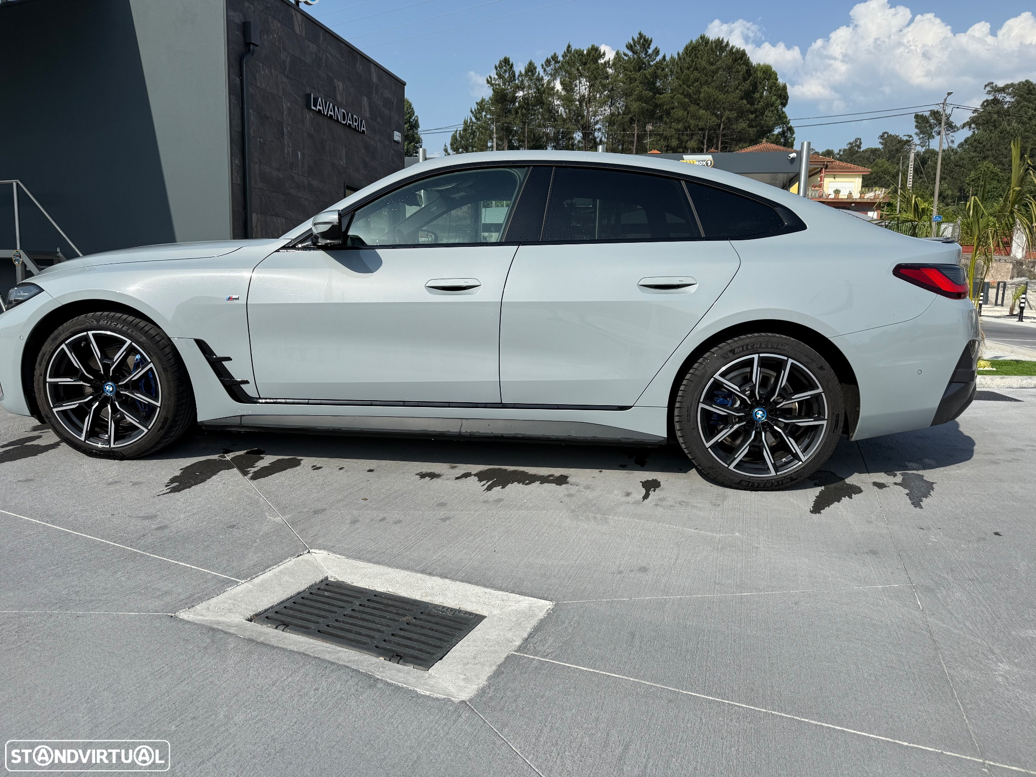 BMW i4 eDrive40 Pack Desportivo M - 5