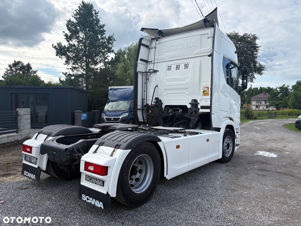 Scania R 450 | RETARDER | FULL LED | CAŁA NA PODUSZKACH | KLIMA POSTOJOWA | DWA ZBIORNIKI | NAWIGACJA | NOWE SPRZĘGŁO | SPROWADZONA | SUPER STAN - 5