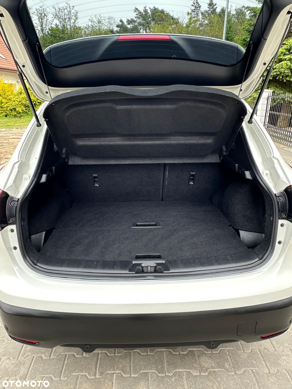 Nissan Qashqai 1.2 DIG-T Xtronic TEKNA - 20
