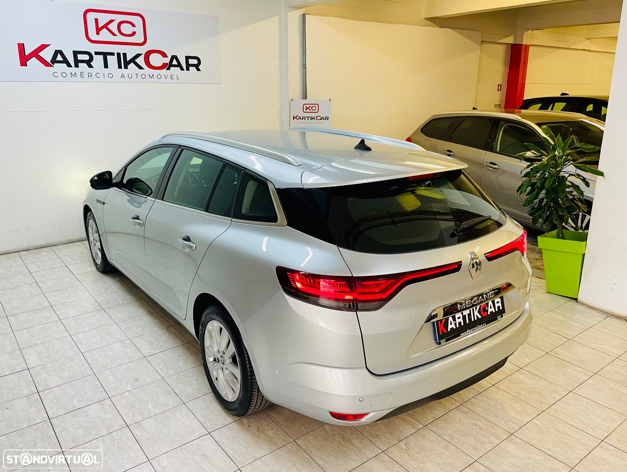 Renault Mégane Sport Tourer BLUE dCi 115 INTENS - 10