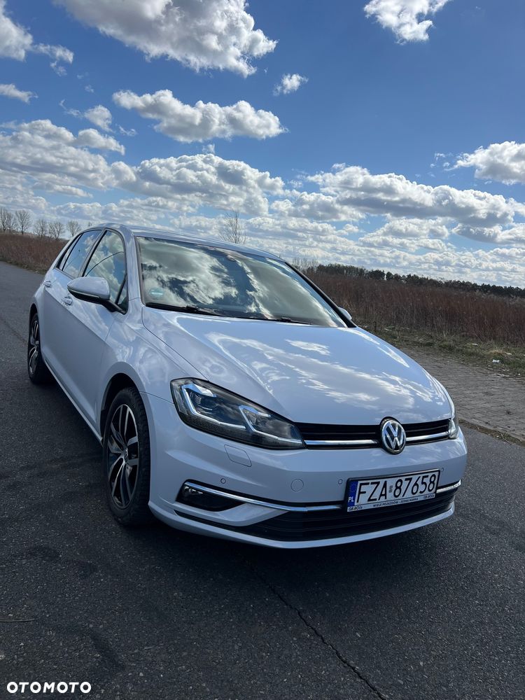 Volkswagen Golf 1.6 TDI (BlueMotion Technology) Comfortline - 1