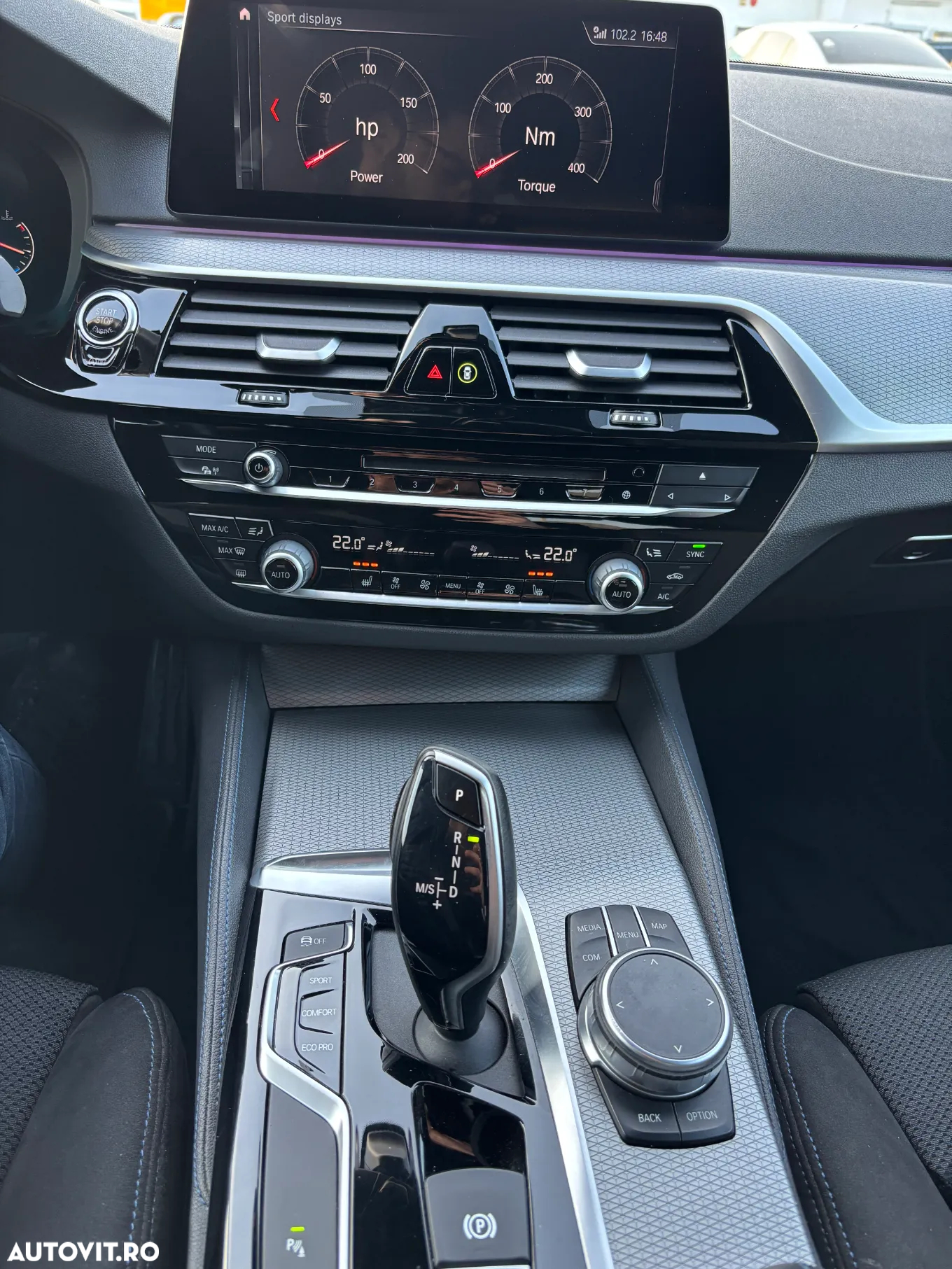 BMW Seria 5 520d xDrive AT - 12