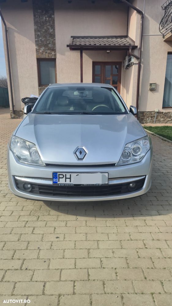 Renault Laguna 2.0 dCi LUX - 1