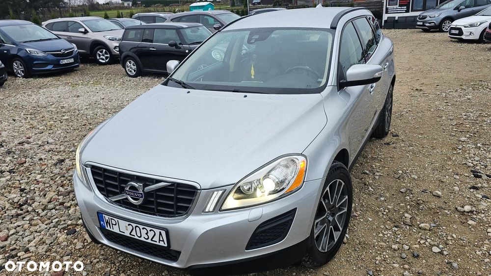 Volvo XC 60 D3 Momentum - 28