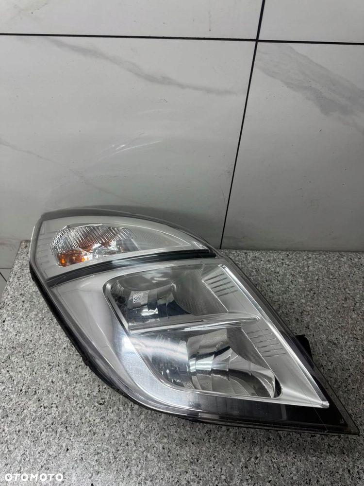 lampa reflektor prawy przód nissan interstar nv400 26010 bz50a 2010 - 2023 - 3