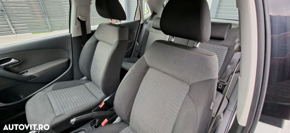 Volkswagen Polo - 16