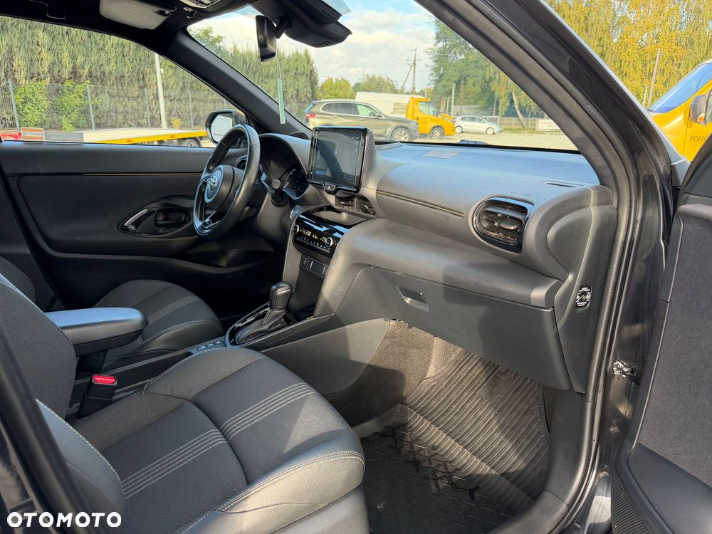 Toyota Yaris Cross Hybrid 1.5 Adventure - 32