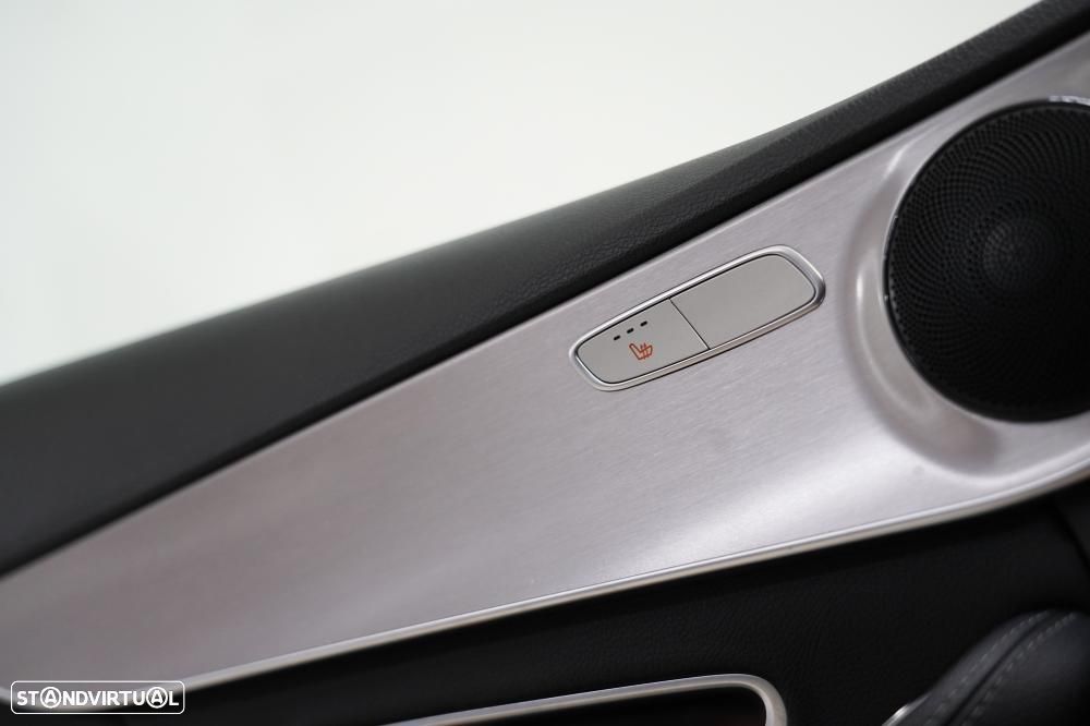Mercedes-Benz C 300 de AMG Line - 12