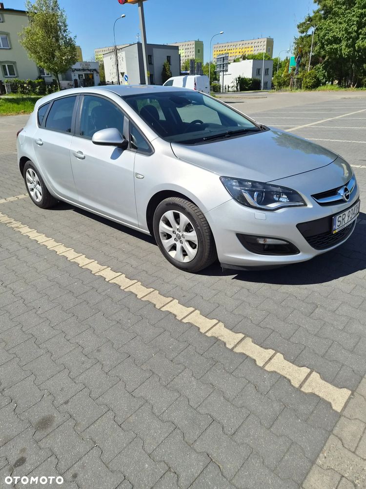 Opel Astra - 4