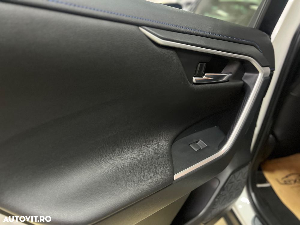 Toyota RAV4 2.5 4x4 Hybrid Lounge - 21