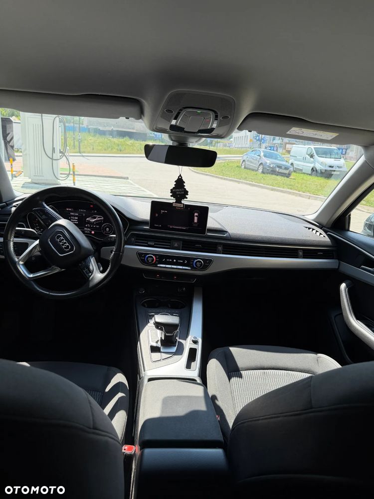 Audi A4 Avant 2.0 TDI S tronic - 23