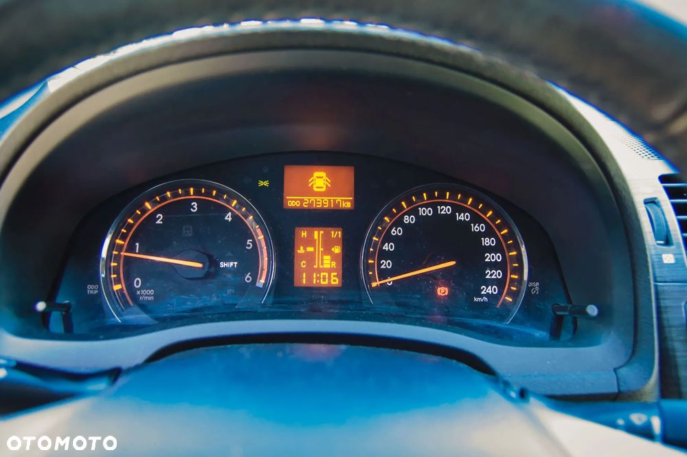 Toyota Avensis 2.0 D-4D Sol - 7