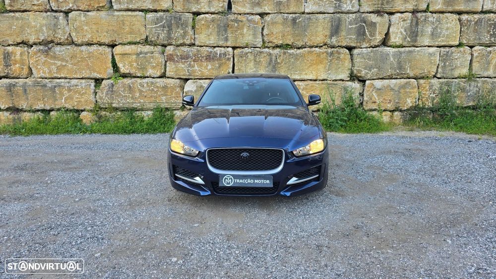 Jaguar XE 2.0 D R-Sport - 5