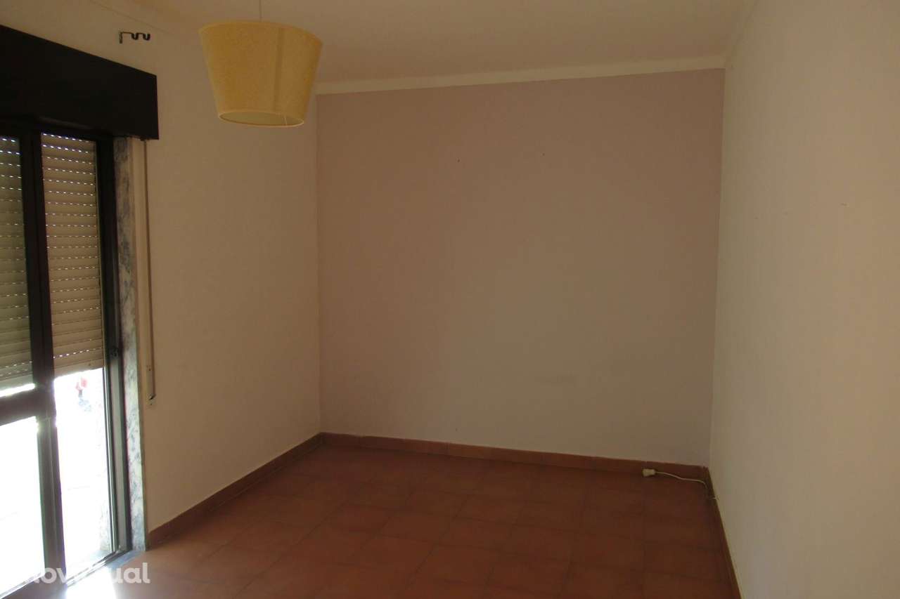 APARTAMENTO T3. - Grande imagem: 4/10