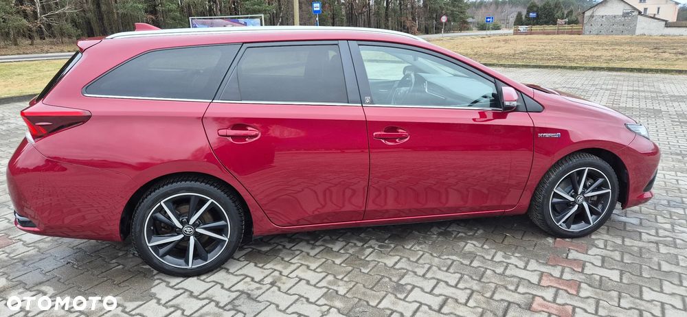 Toyota Auris - 10