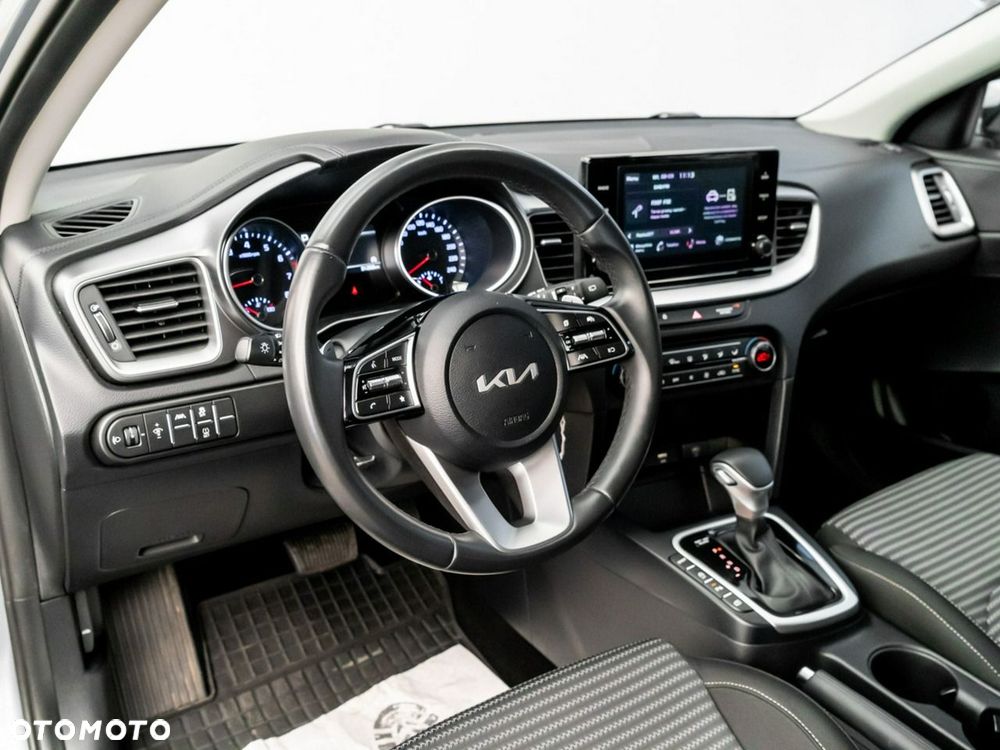 Kia Ceed 1.5 T-GDI M DCT - 20