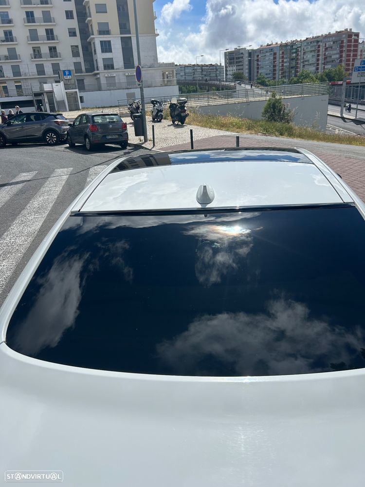 Jaguar XE 2.0 D R-Sport Aut. - 4