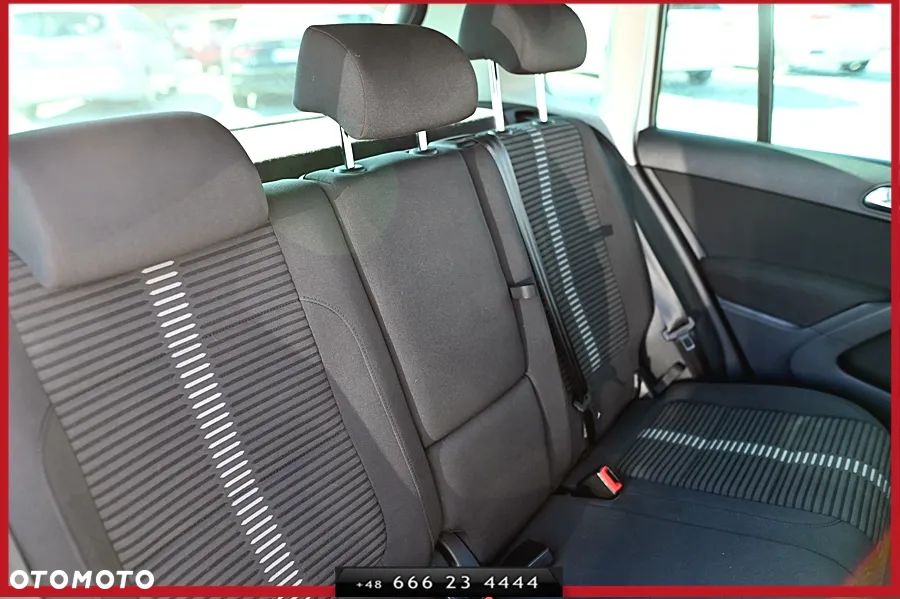 Volkswagen Tiguan - 18