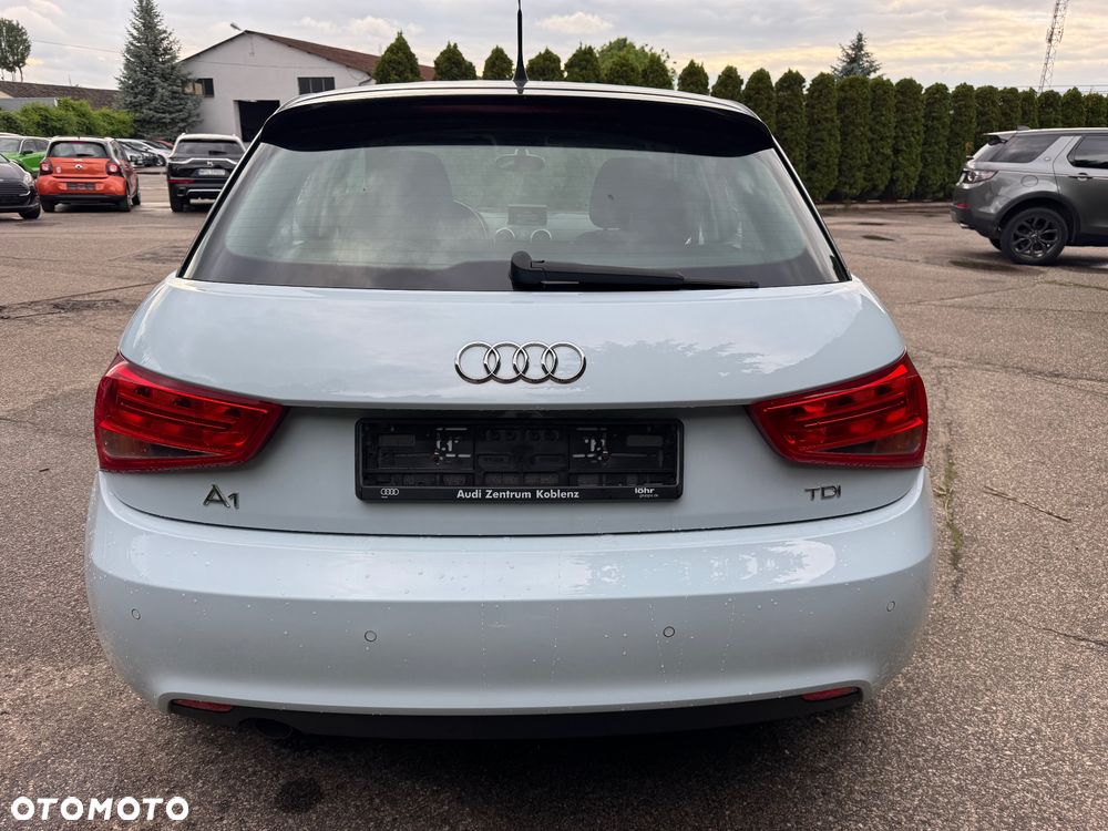 Audi A1 Sportback 1.6 TDI S line edition - 33