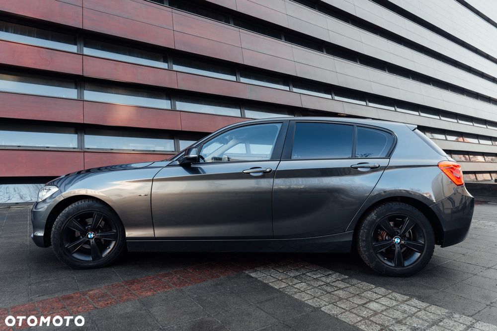 BMW Seria 1 118i Sport Line - 26