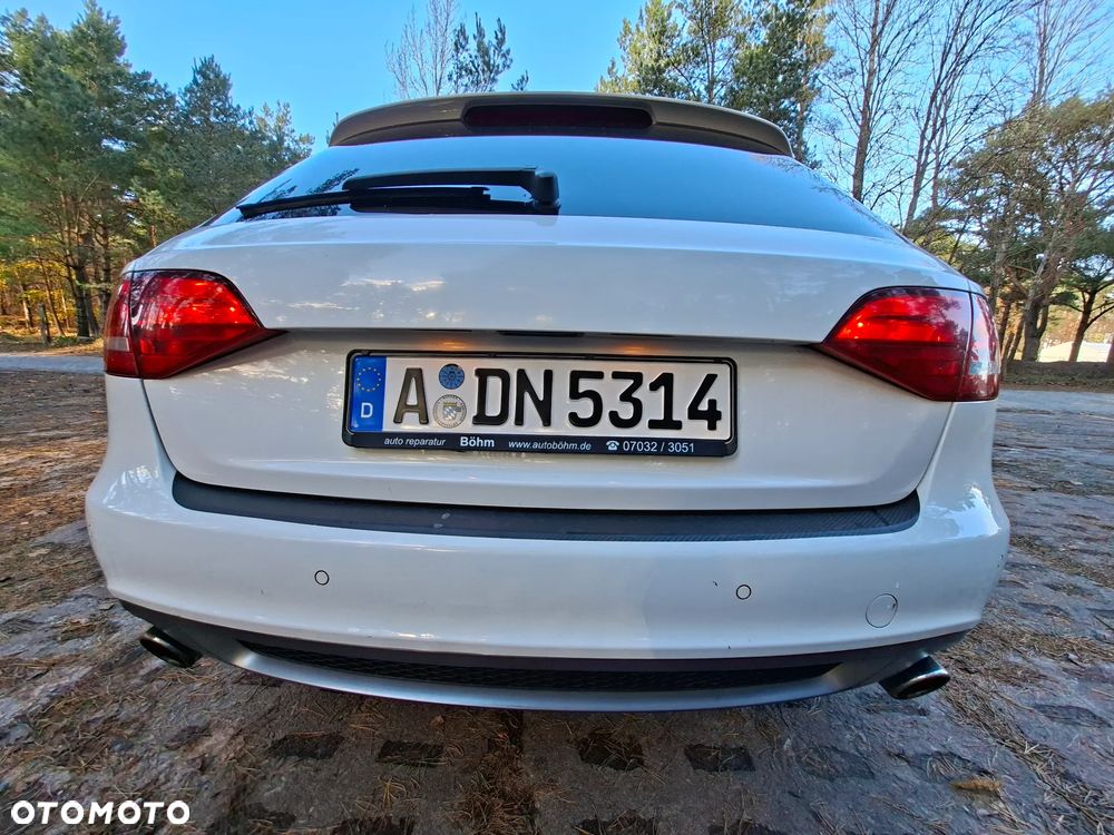Audi A4 Avant - 11