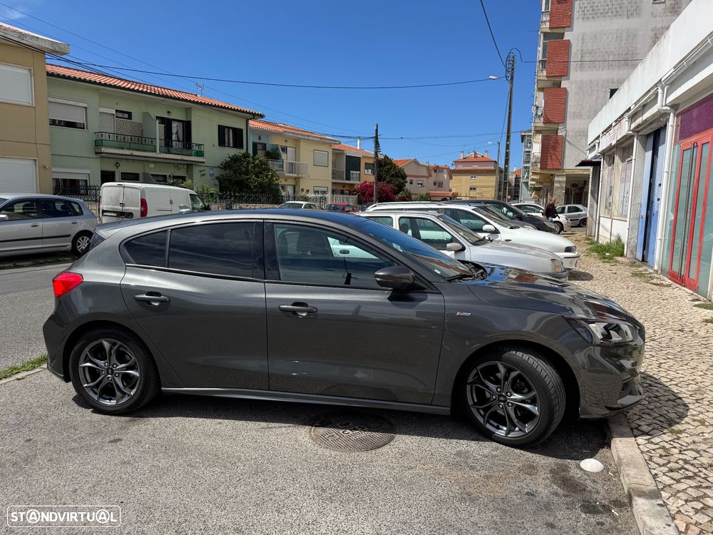 Ford Focus 1.0 EcoBoost ST-Line - 5