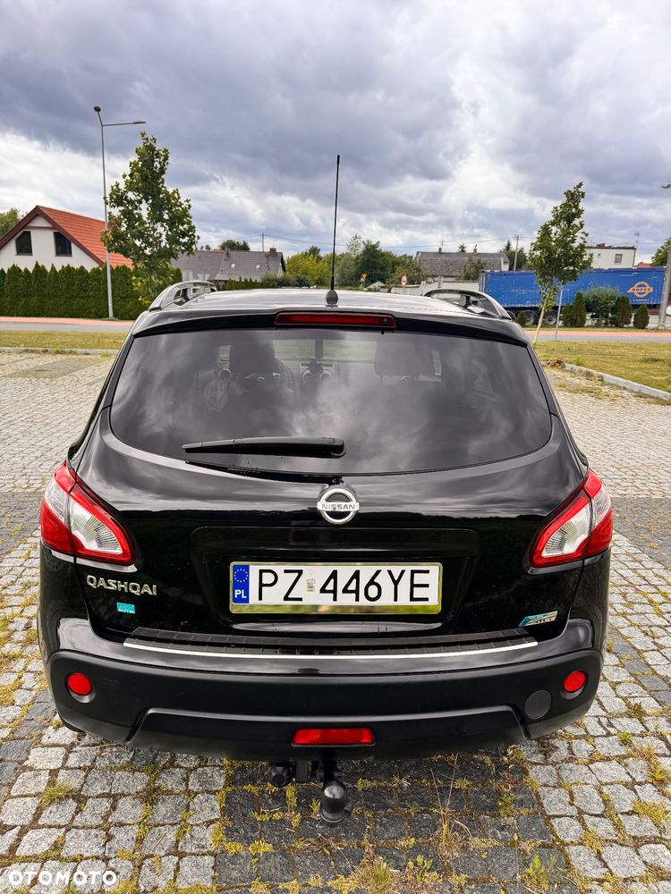 Nissan Qashqai 1.6 dCi Tekna S&S - 4