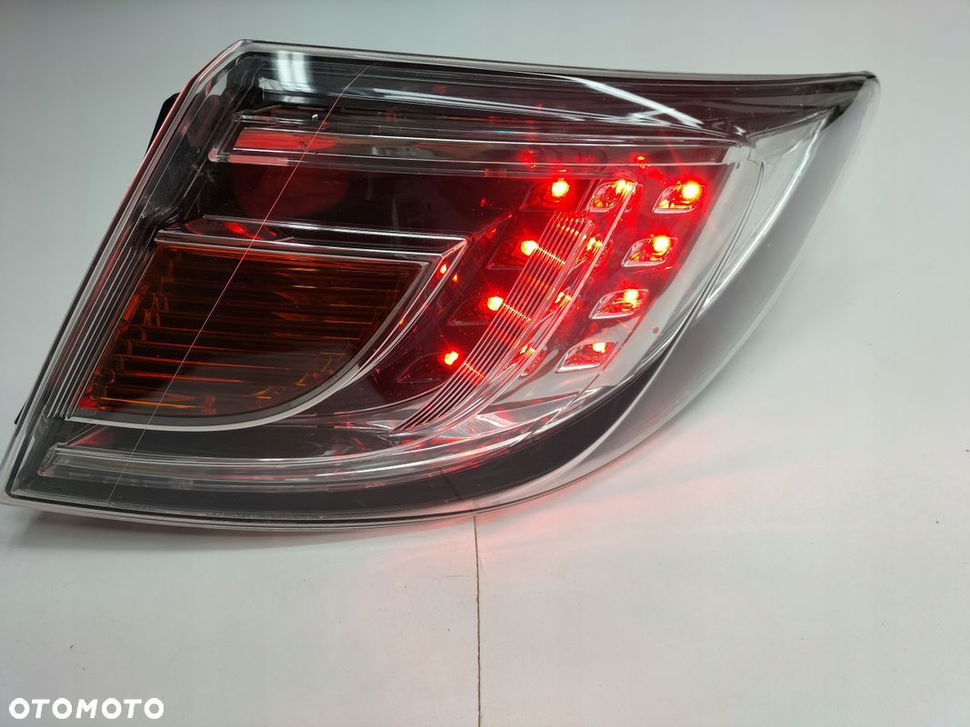 LAMPA PRAWY TYŁ MAZDA 6 GH HB DYNAMIC SPORT - 6