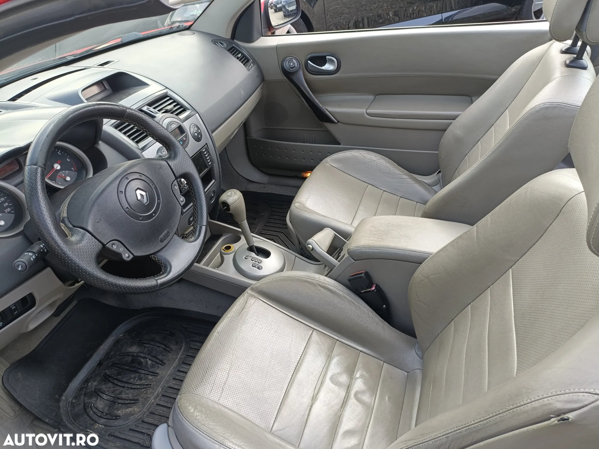 Renault Megane - 13