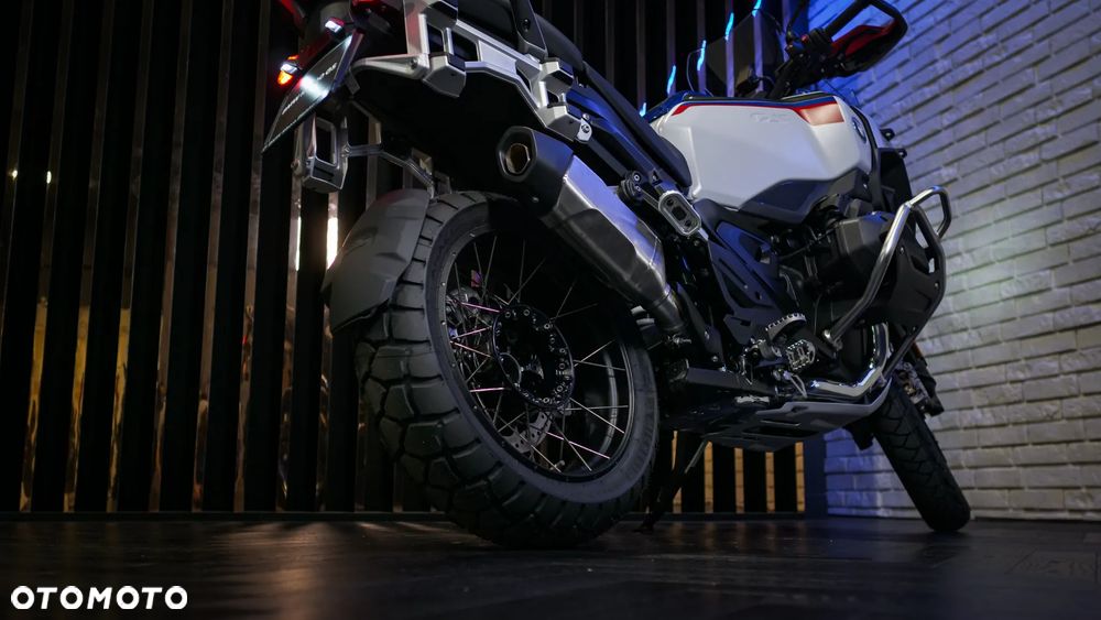 BMW R - 7