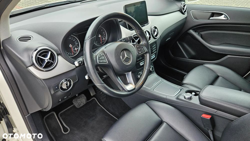 Mercedes-Benz Klasa B 180 (CDI) d 7G-DCT AMG Line - 9