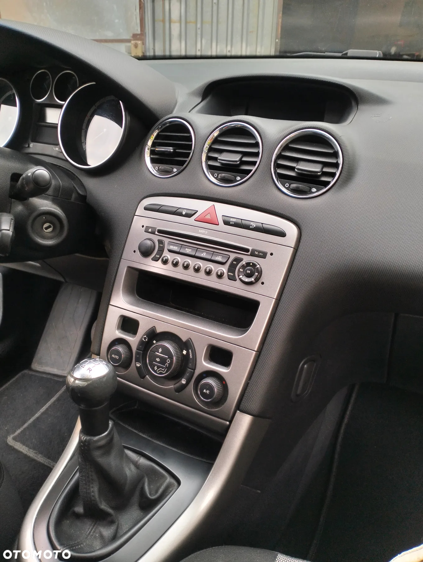 Peugeot 308 - 15