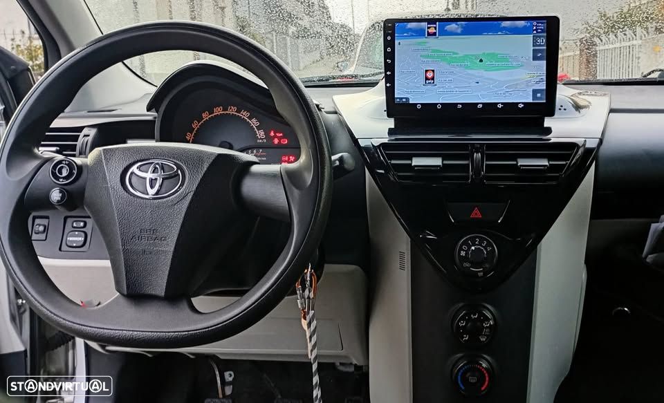 Toyota iQ 1.0 N collection - 6