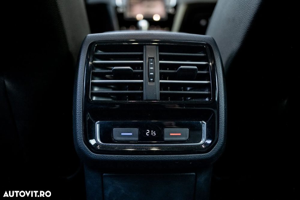 Volkswagen Passat 2.0 TDI SCR 4Motion DSG Highline - 7