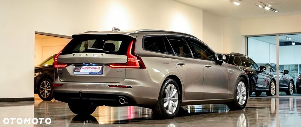 Volvo V60 D3 Geartronic Summum - 24