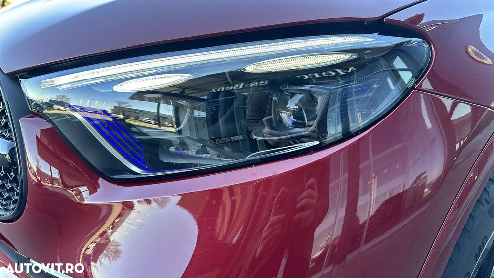 Mercedes-Benz GLC 300 e 4MATIC - 9